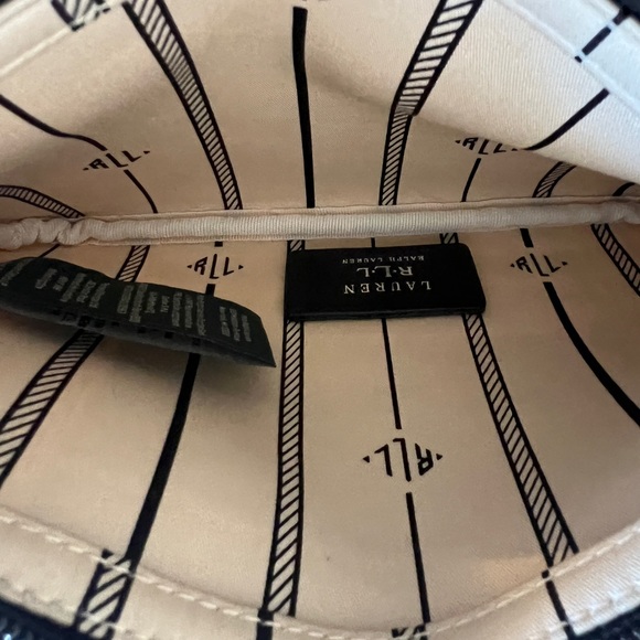 RALPH LAUREN Black & White Plaid SWANFIELD Leather Strap Med Wristlet - Picture 3 of 5